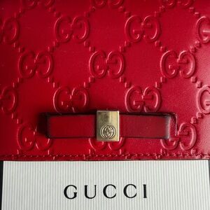 Gucci Guccissima Red Ribbon Card Holder w/ COA